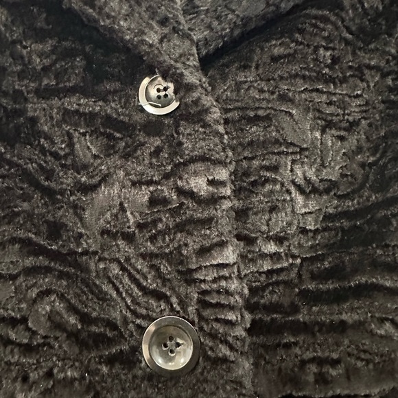 VINTAGE 90’s/Y2K faux Persian shearling BEBE 
Coat size Small
Satin lined 
EUC - Picture 4 of 14